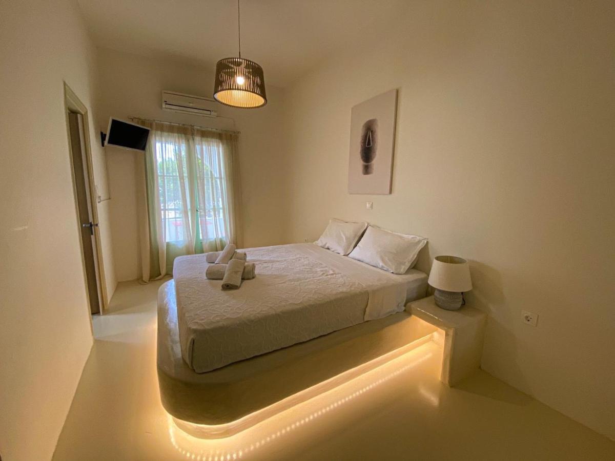 Orion Appartement Náousa Buitenkant foto