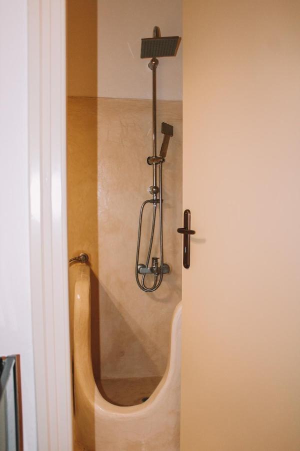 Orion Appartement Náousa Buitenkant foto